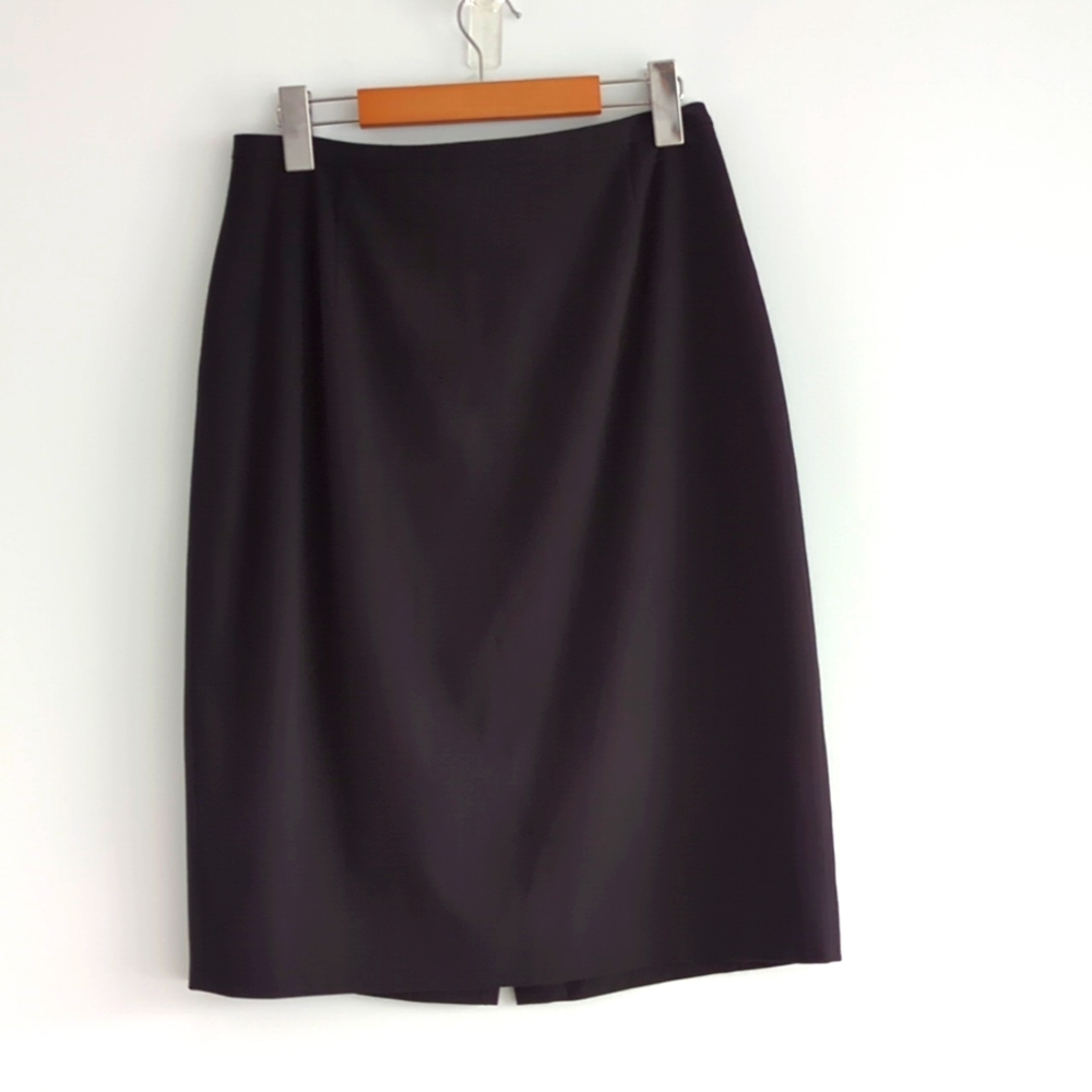 Elie Tahari Black Pencil skirt